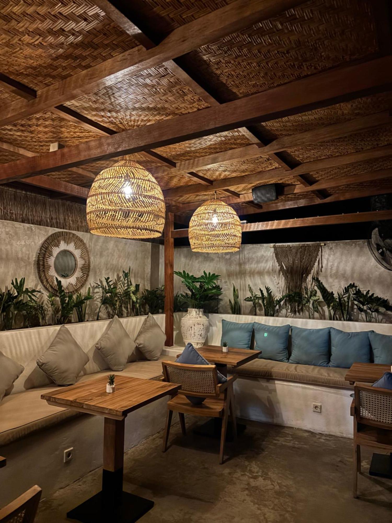 Kaje Cottage & Restaurant Tanglad エクステリア 写真