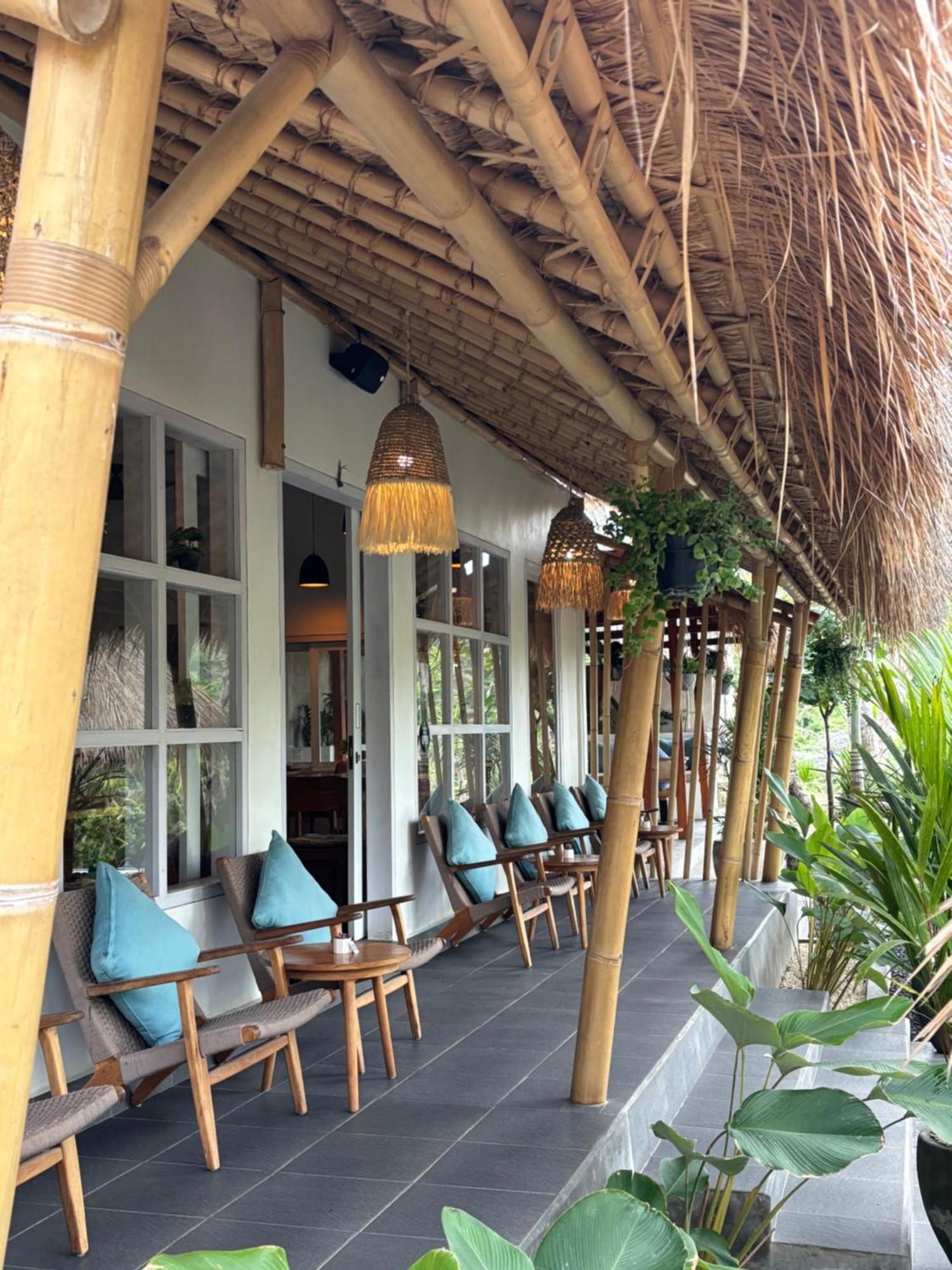 Kaje Cottage & Restaurant Tanglad エクステリア 写真